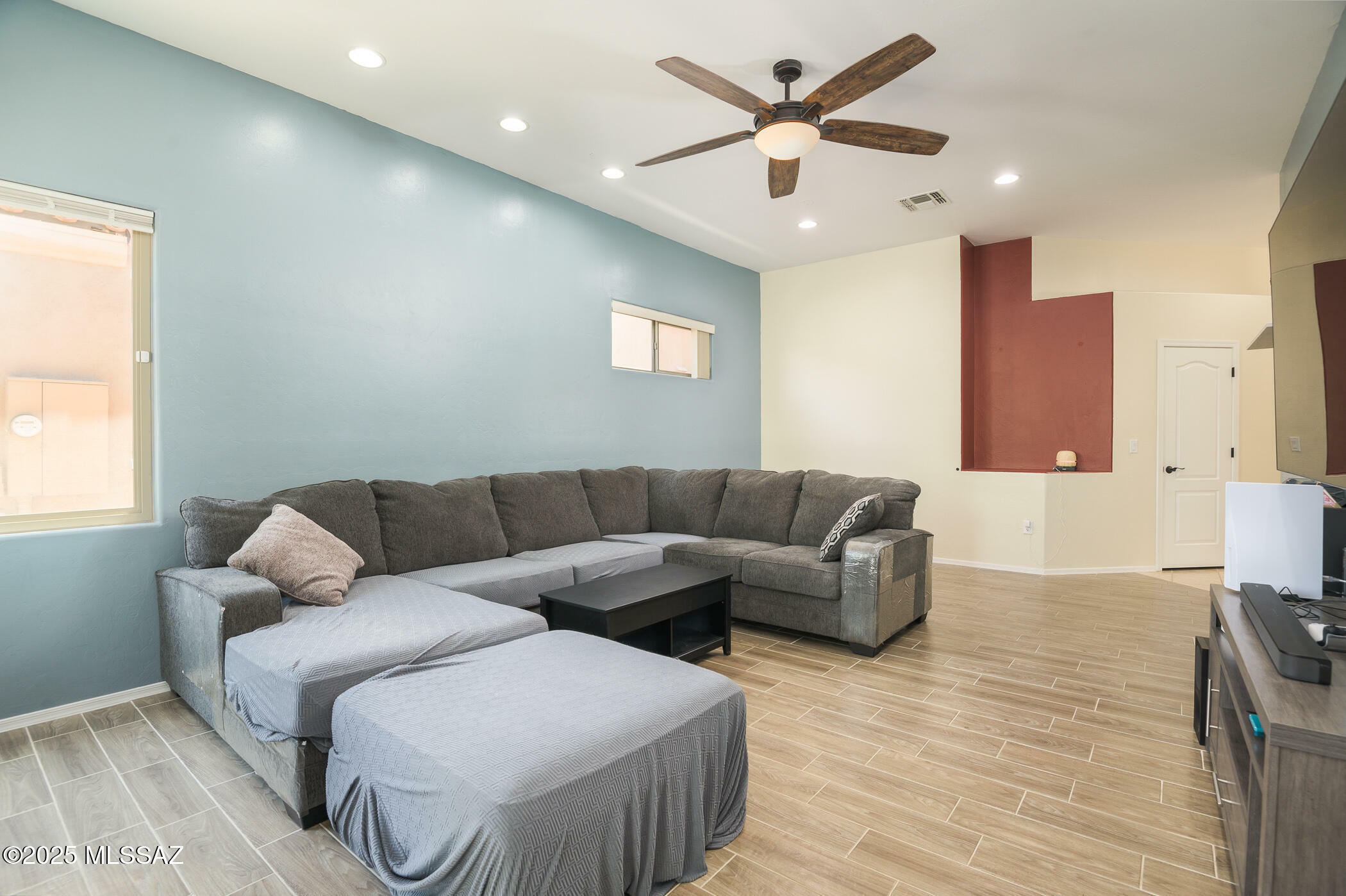 Property Photo:  2511 N Avenida Tabica  AZ 85614 