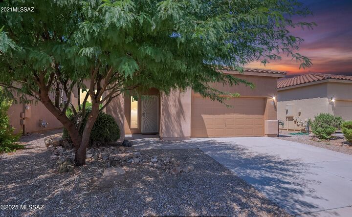 Property Photo: 2511 N Avenida Tabica AZ 85614