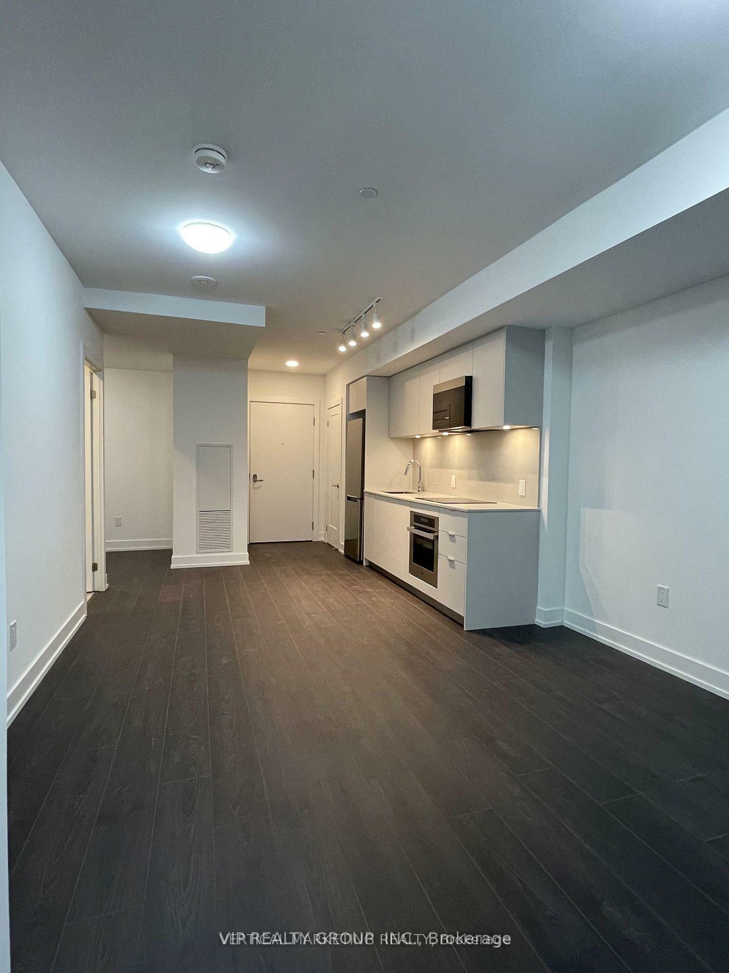 Property Photo: 9 Clegg Road 1116 ON L6G 0H3