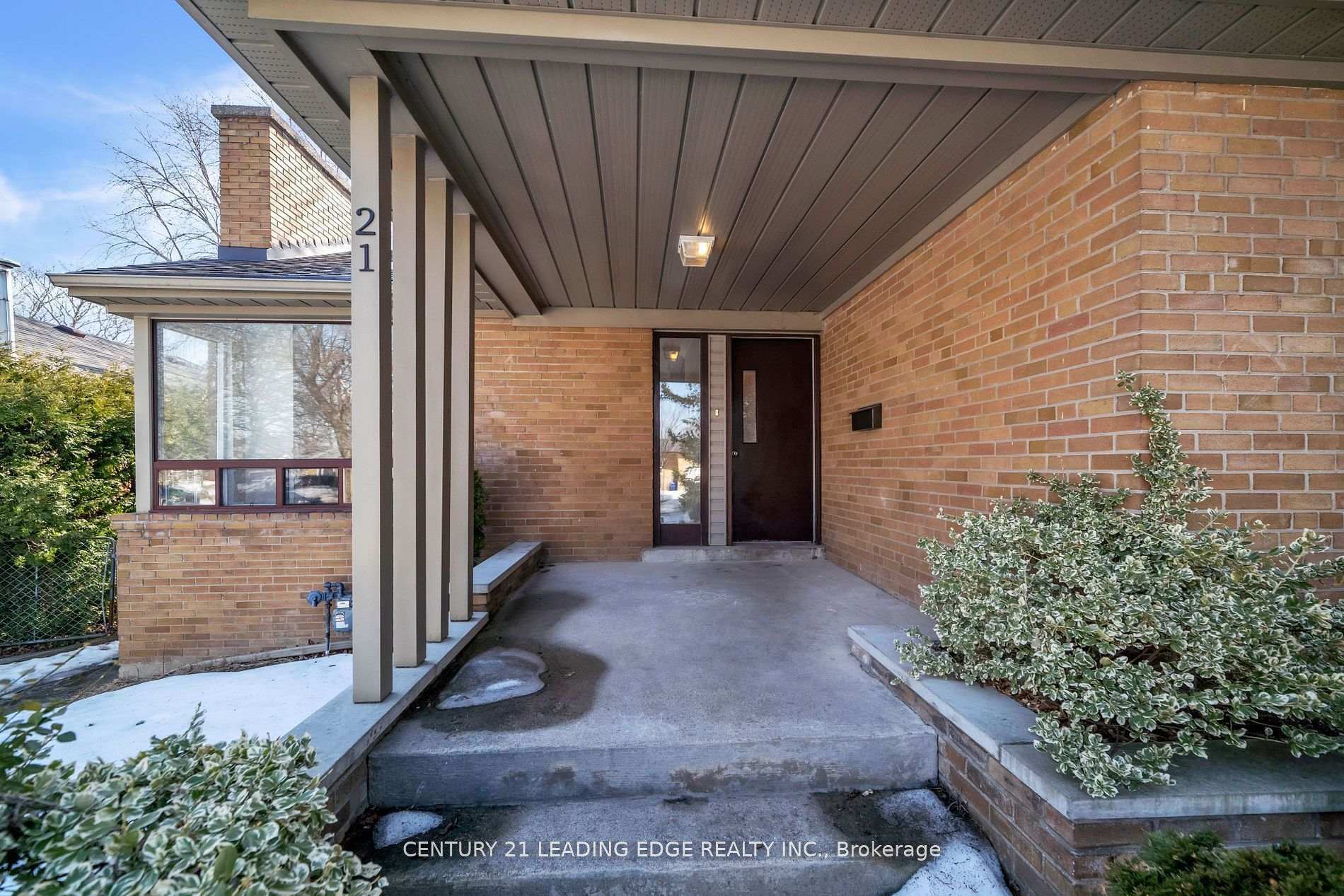 Photo de la propriété: 21 Rossander Court ON M1J 2B6