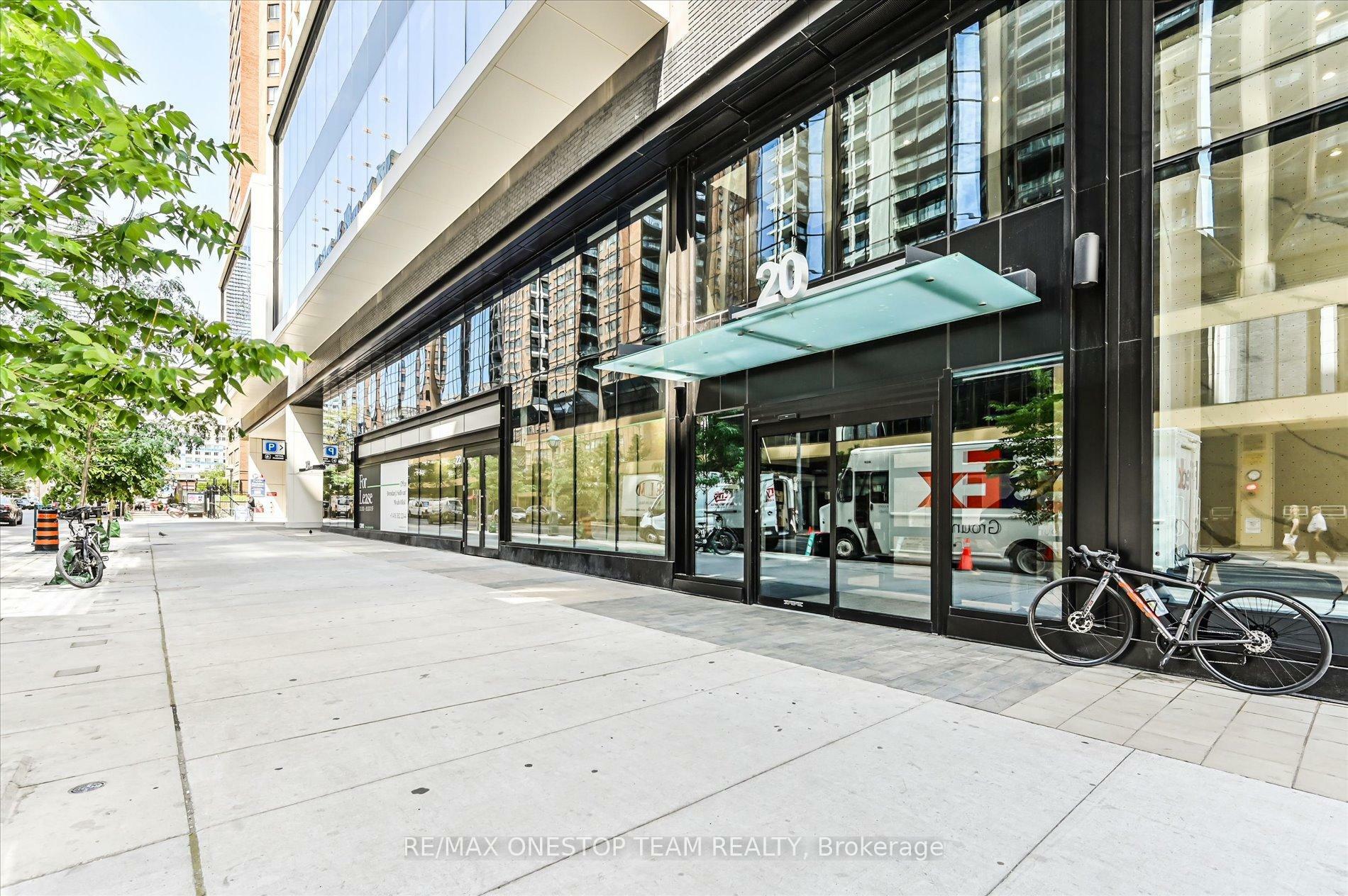 Property Photo: 20 Edward Street 2314 ON M5G 0C5