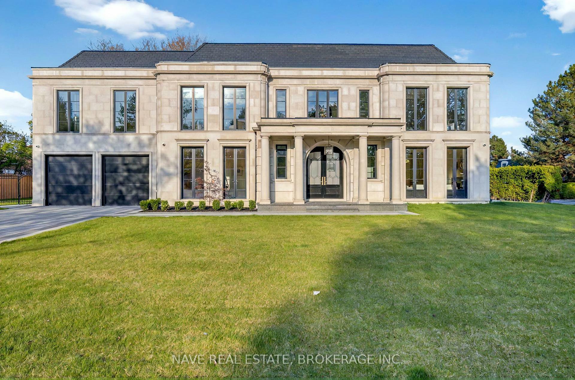 Property Photo: 1 Sunflower Court ON L3T 2W2