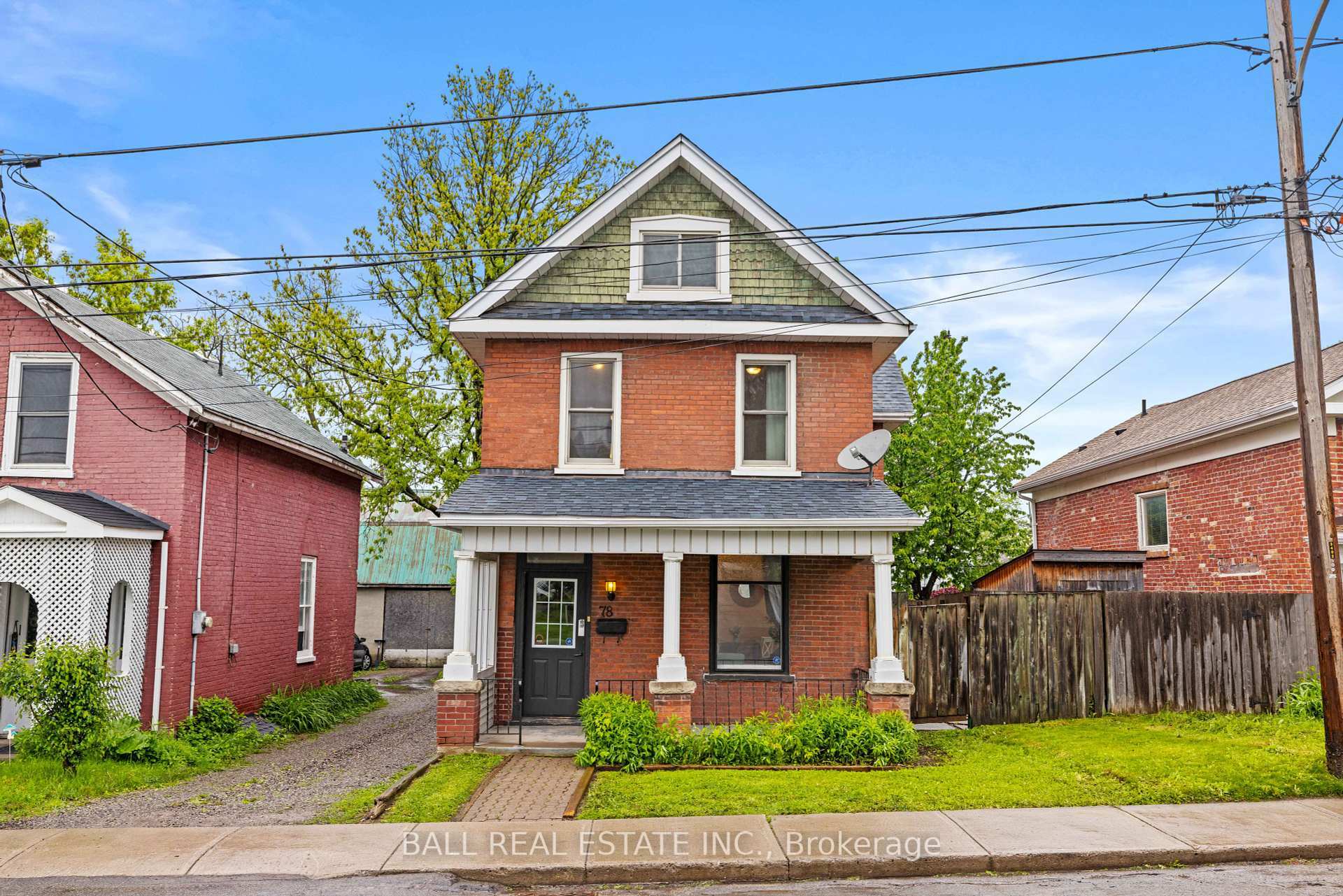 Property Photo: 78 McDonnel Street ON K9H 2V7