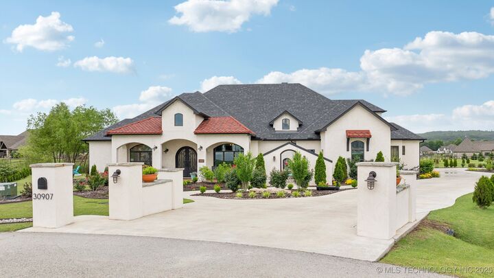 Property Photo:  30907 E 68th Street S  OK 74014 