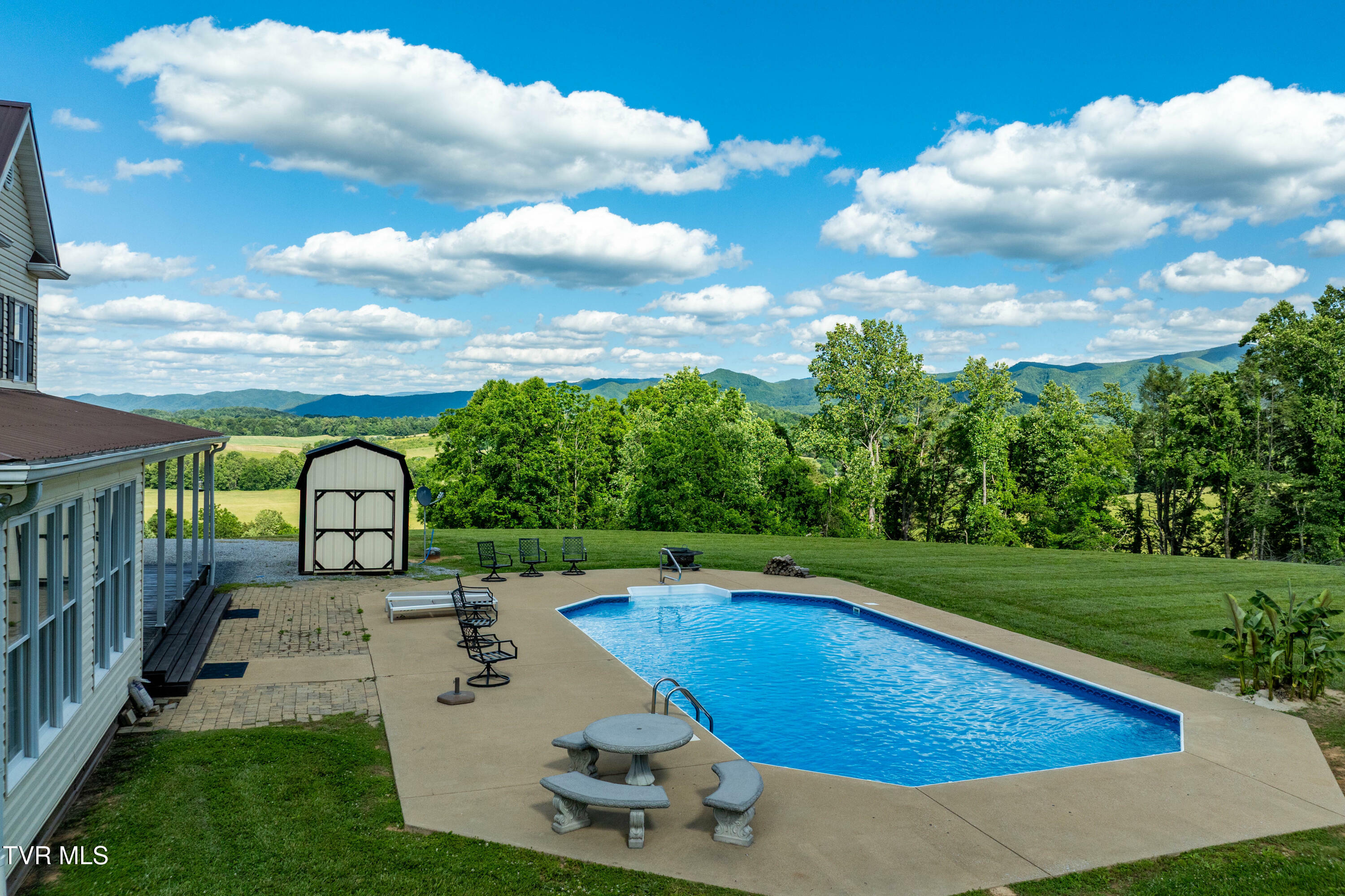Property Photo:  7540 Erwin Highway  TN 37641 