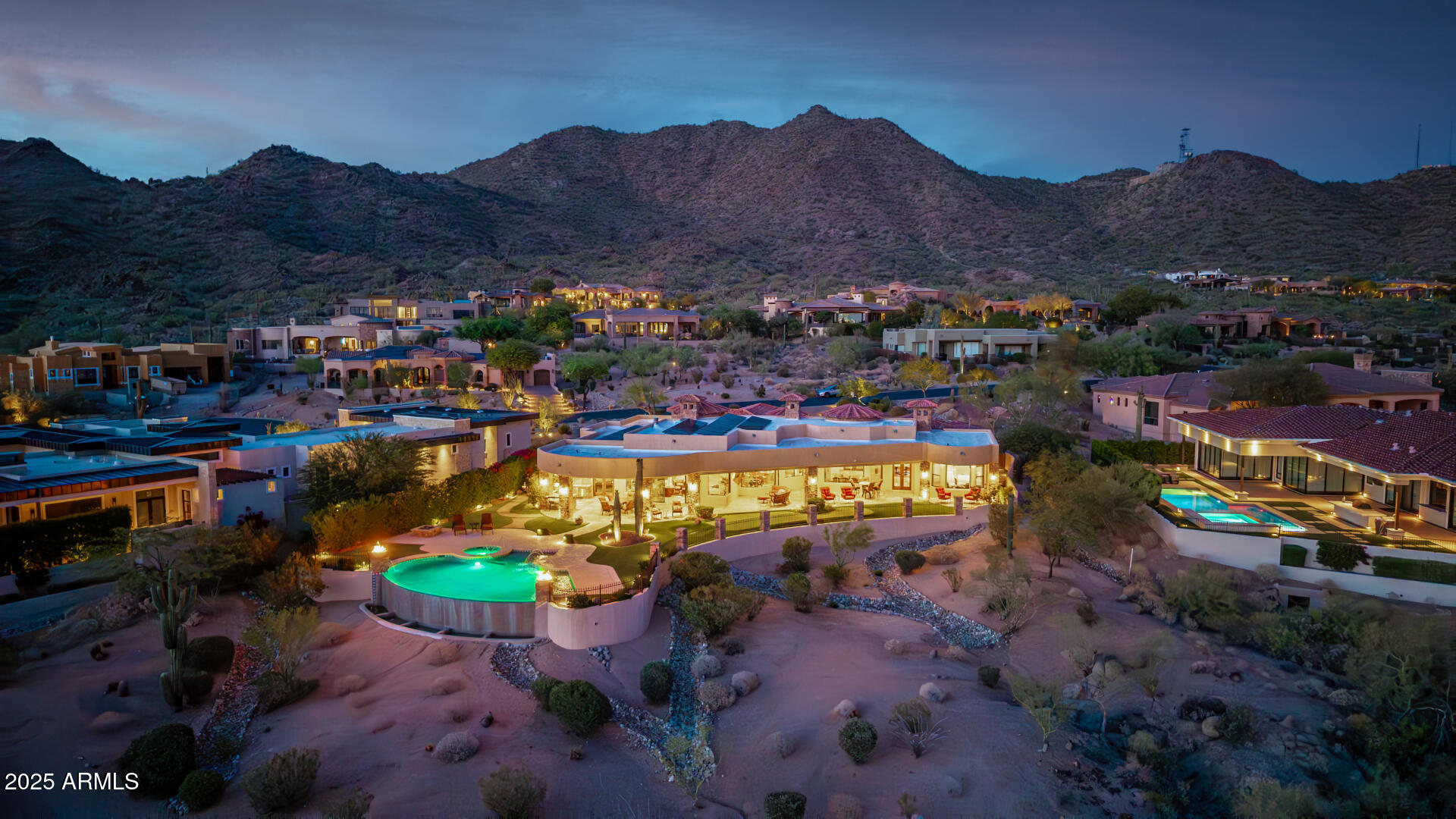Property Photo: 4328 N Pinnacle Ridge Circle AZ 85207
