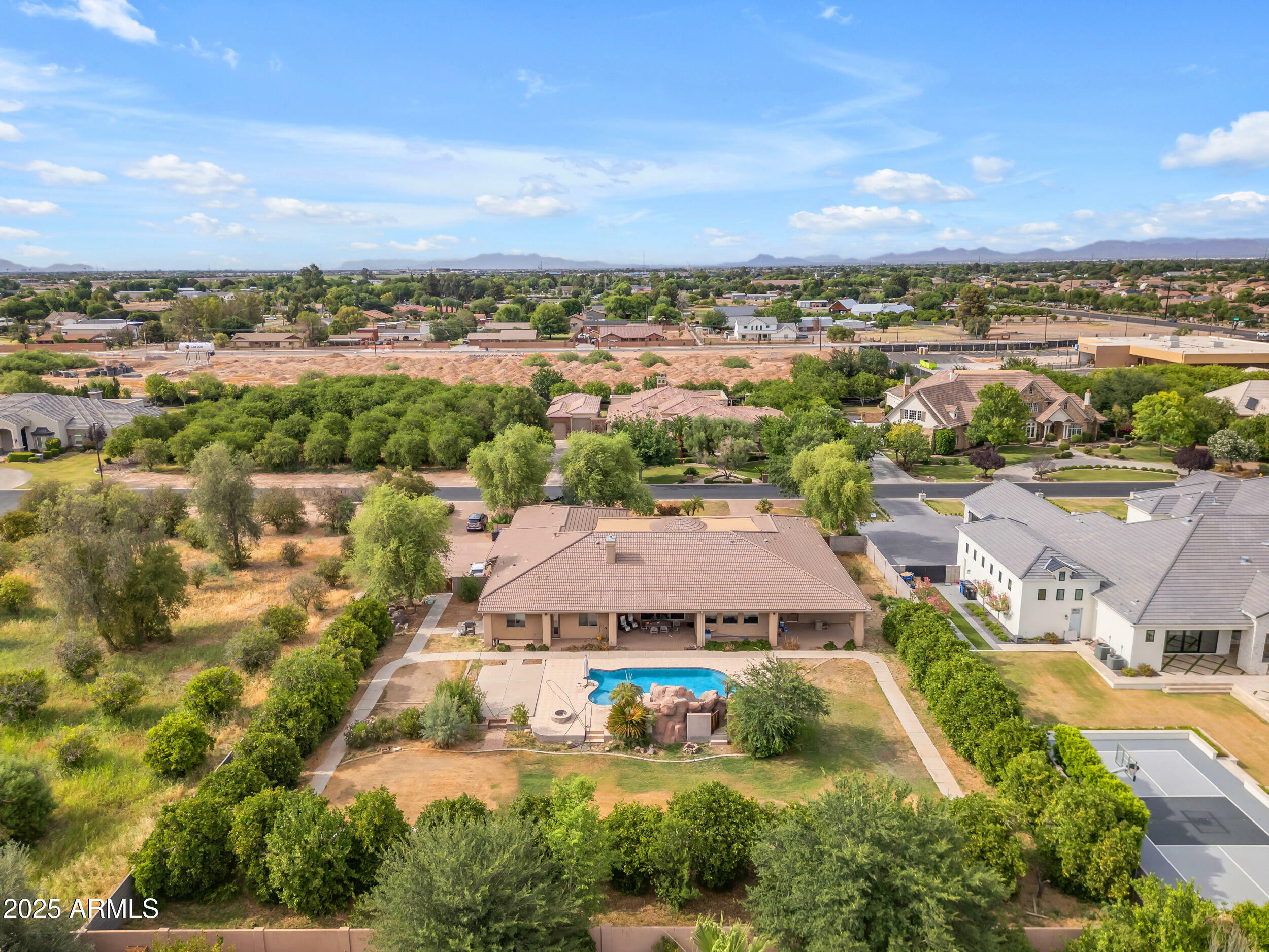 Property Photo: 2285 E Plum Street AZ 85298
