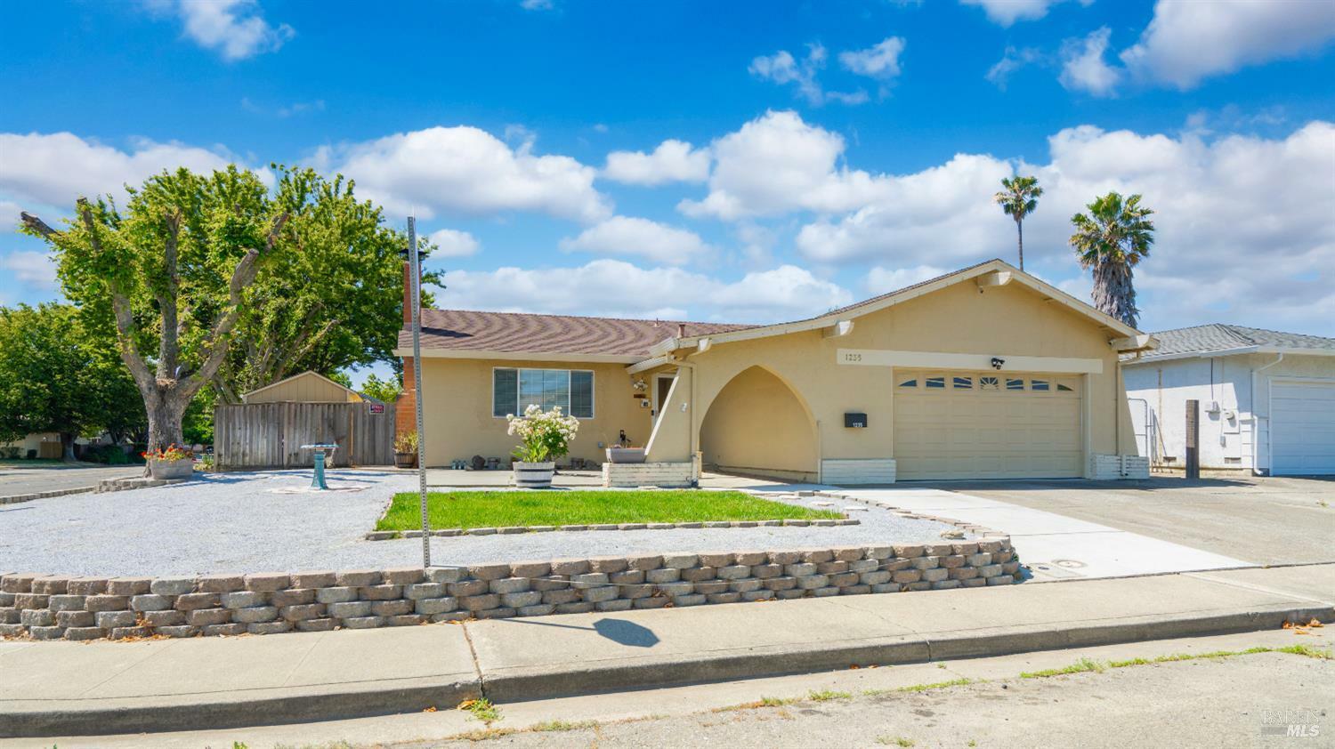 Property Photo: 1235 Willet Court CA 94533