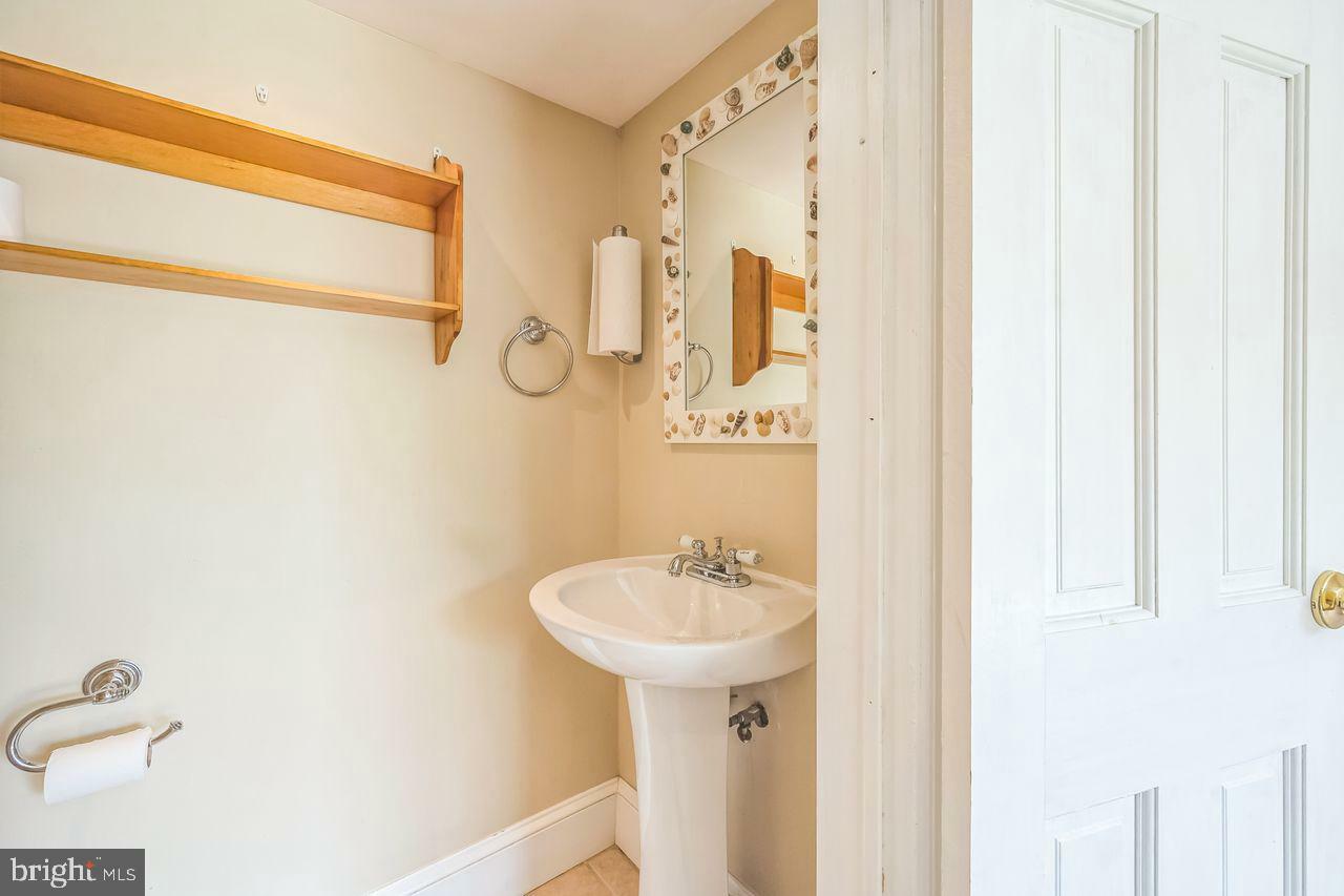 Property Photo: 9731 Glenhope Road PA 19115