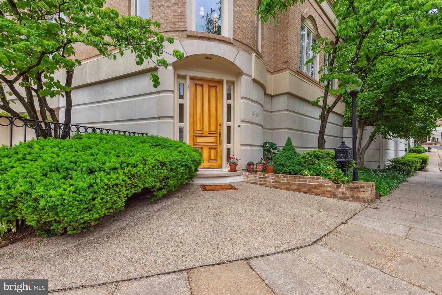 Property Photo: 4512 Foxhall Crescent NW DC 20007