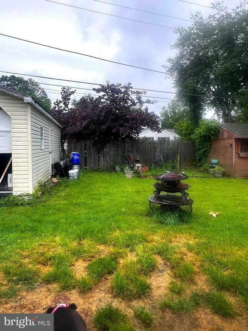 Property Photo: 198 Oxford Circle PA 19403