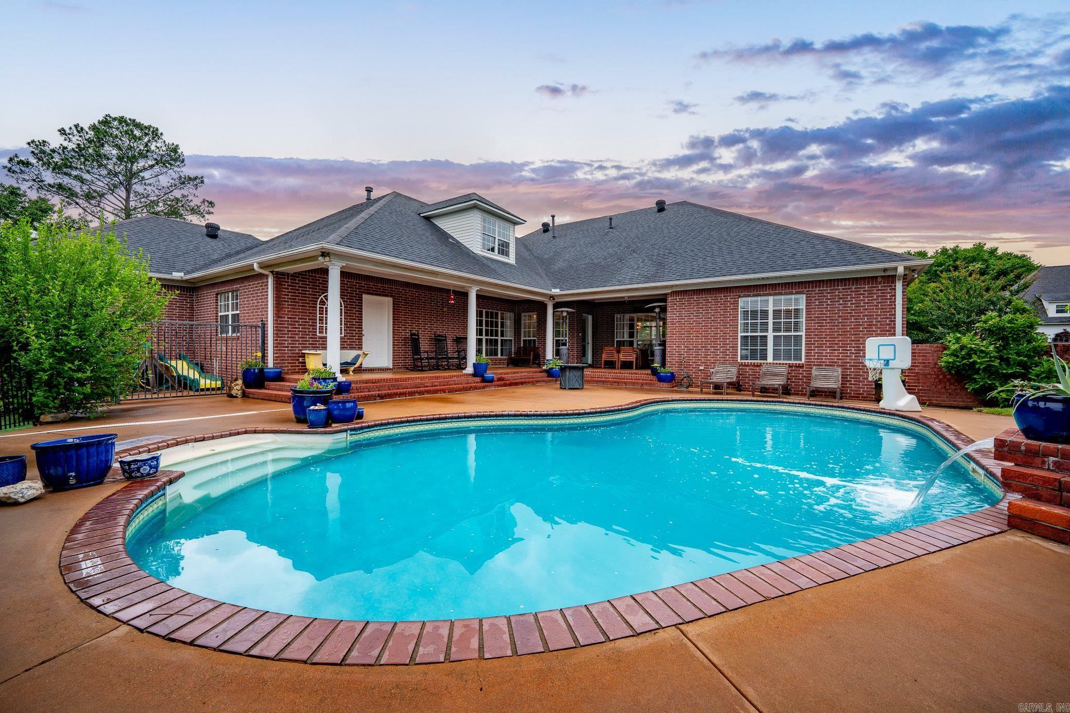 Property Photo: 4545 Sawgrass Cove AR 72034