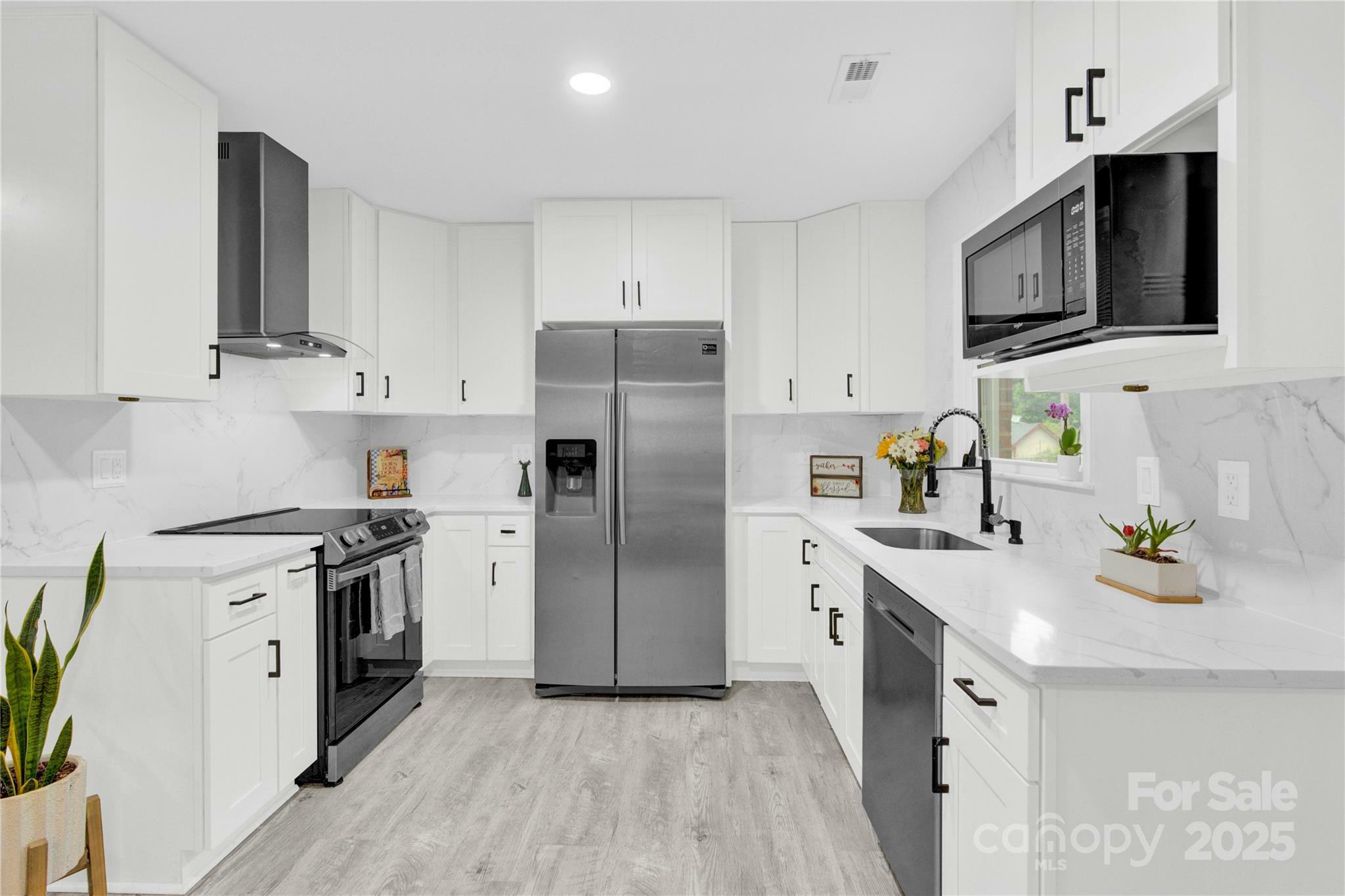 Property Photo:  4108 Mellon Road  NC 28104 
