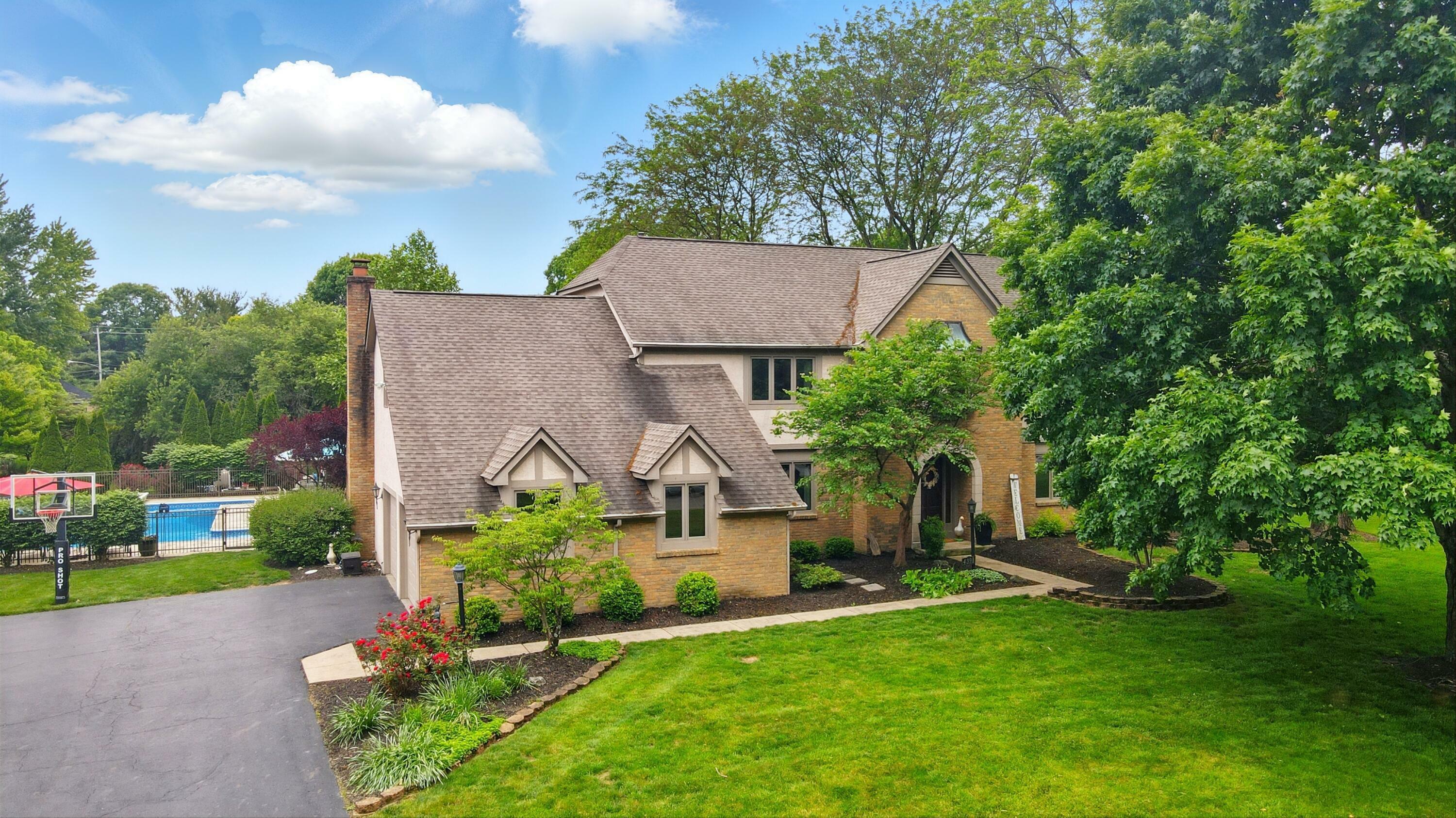 4391 Shire Cove Road  Hilliard OH 43026 photo