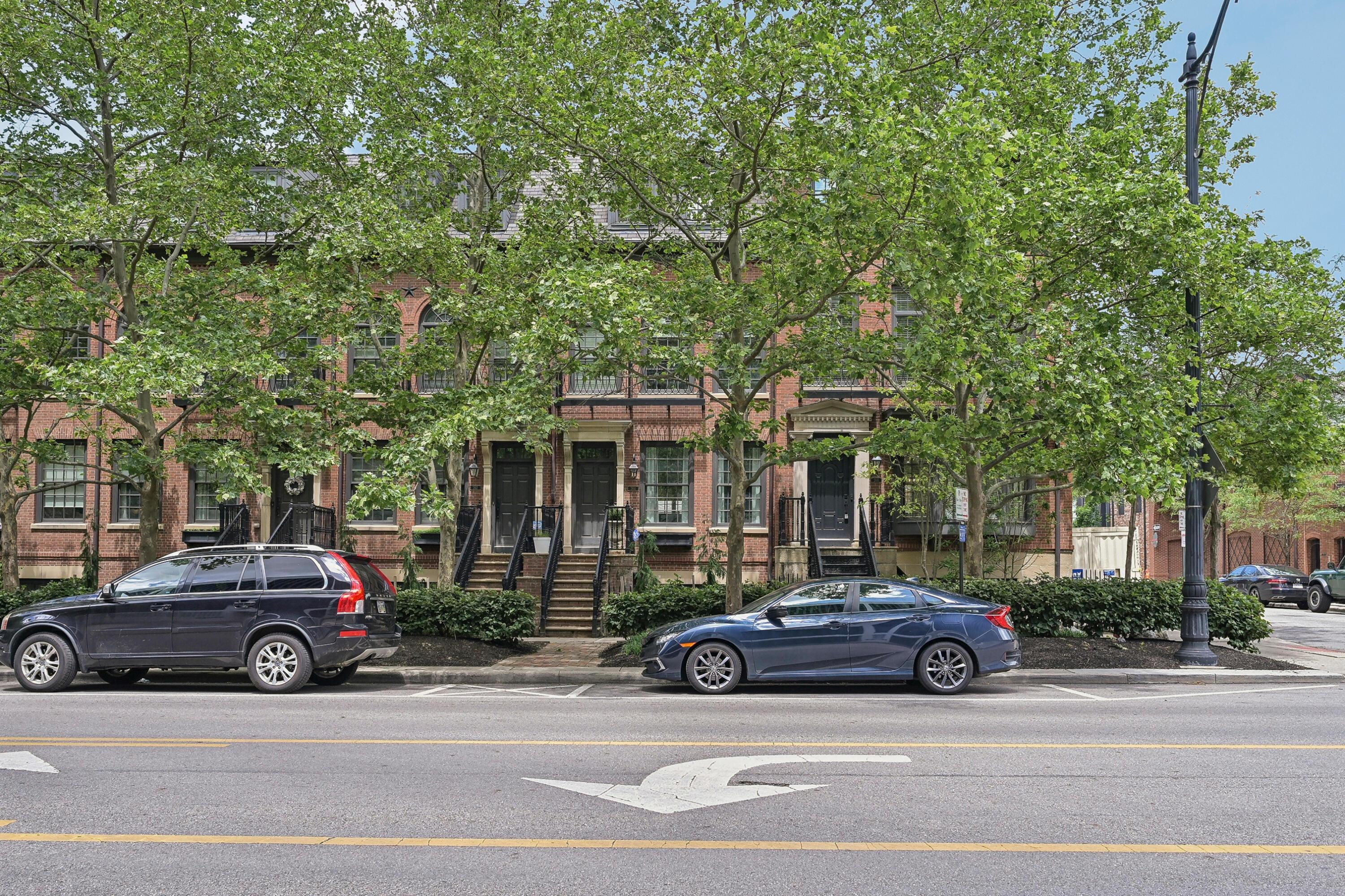 Property Photo: 268 E Gay Street OH 43215