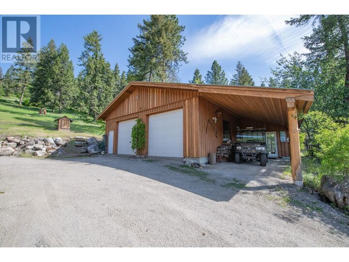 Property Photo: 233 Albers Road BC V0E 2G5