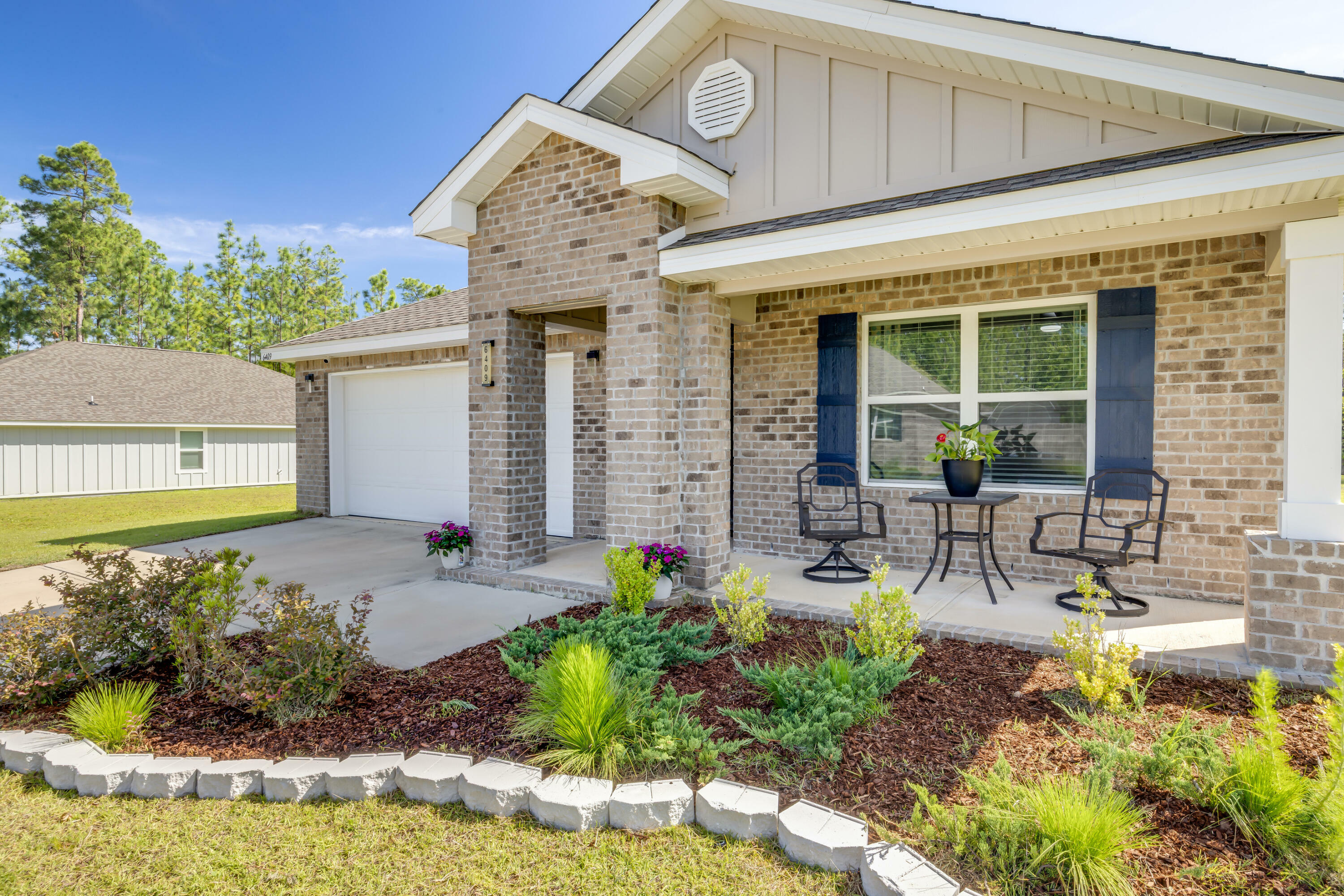 Property Photo: 6409 Arcadia Bluffs Avenue FL 32567