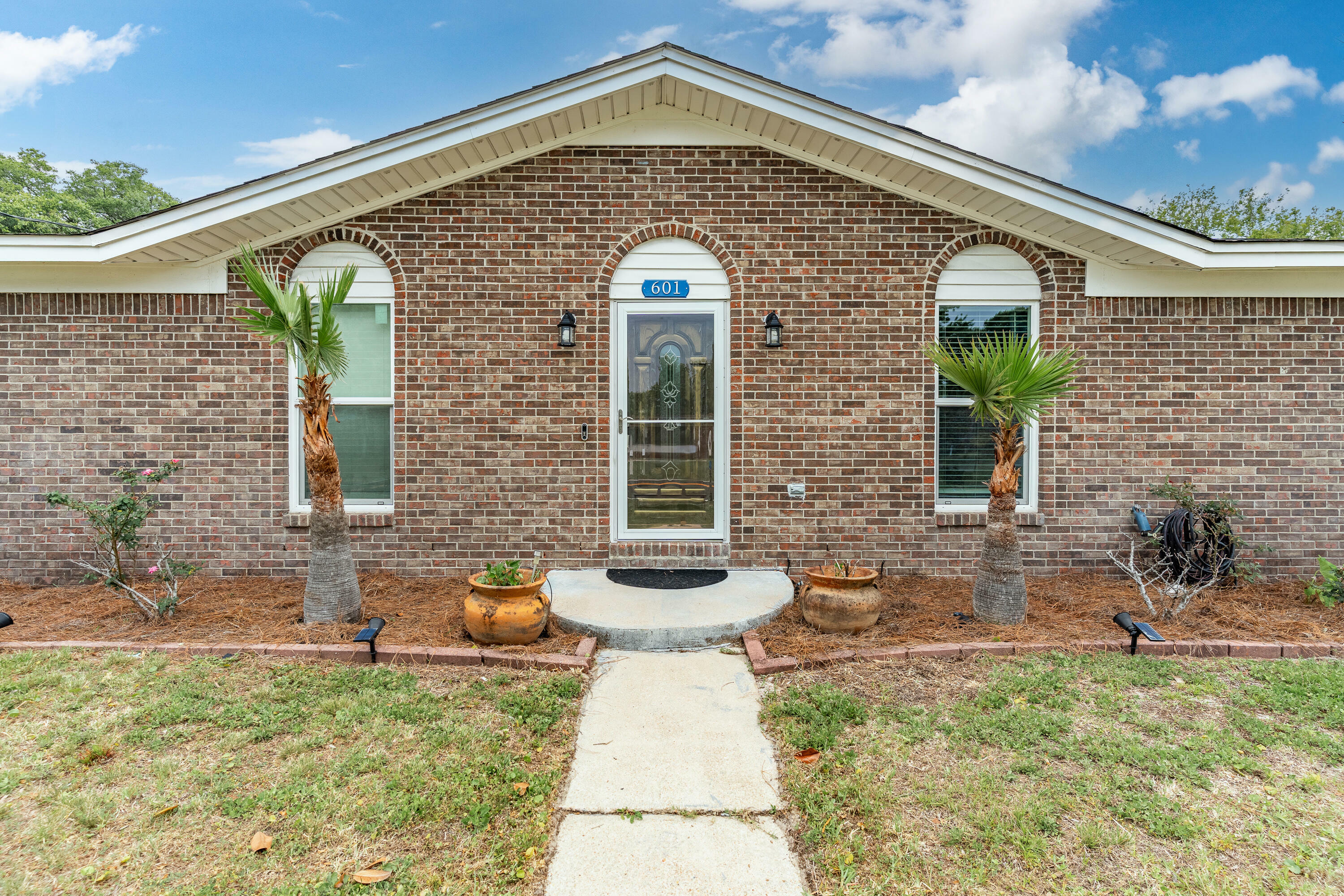 Property Photo:  601 Mountain Drive  FL 32541 