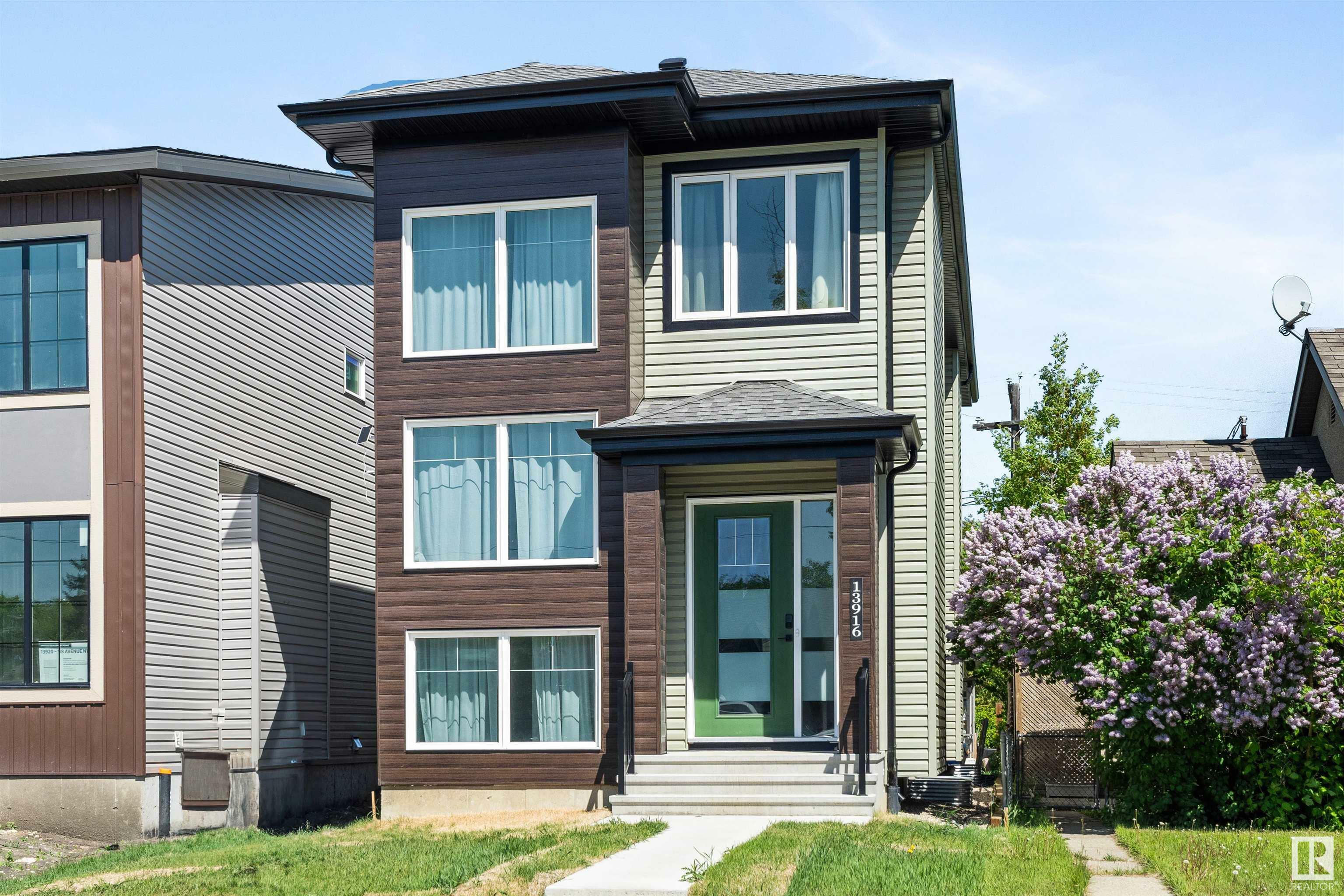 Property Photo: 13916 118 Avenue NW AB T5L 2M4