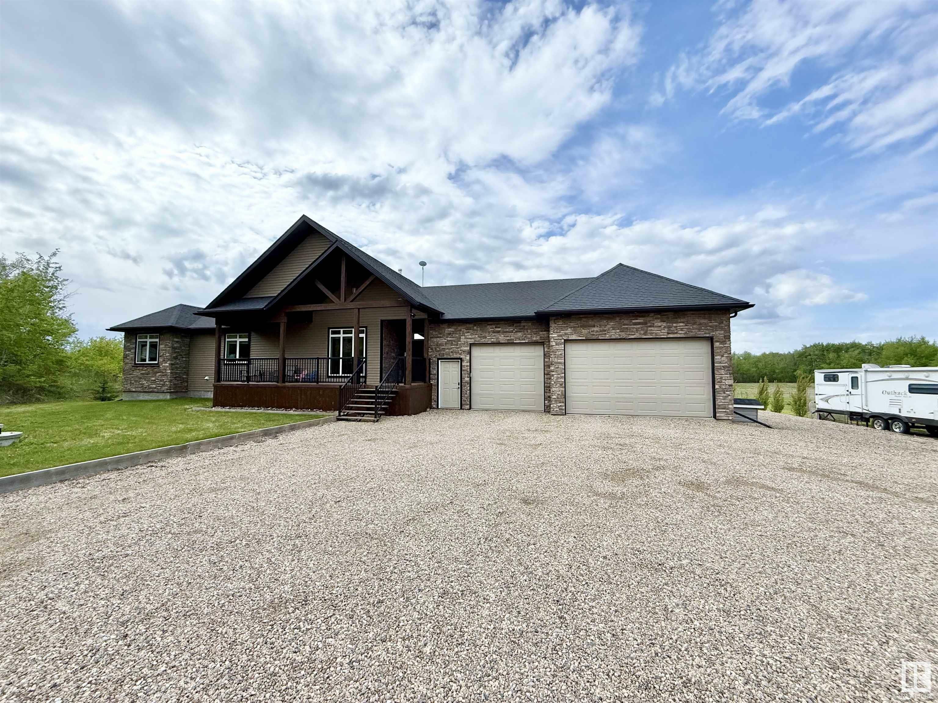 9507 Twp Rd 584  Rural St. Paul County AB T0A 3A0 photo