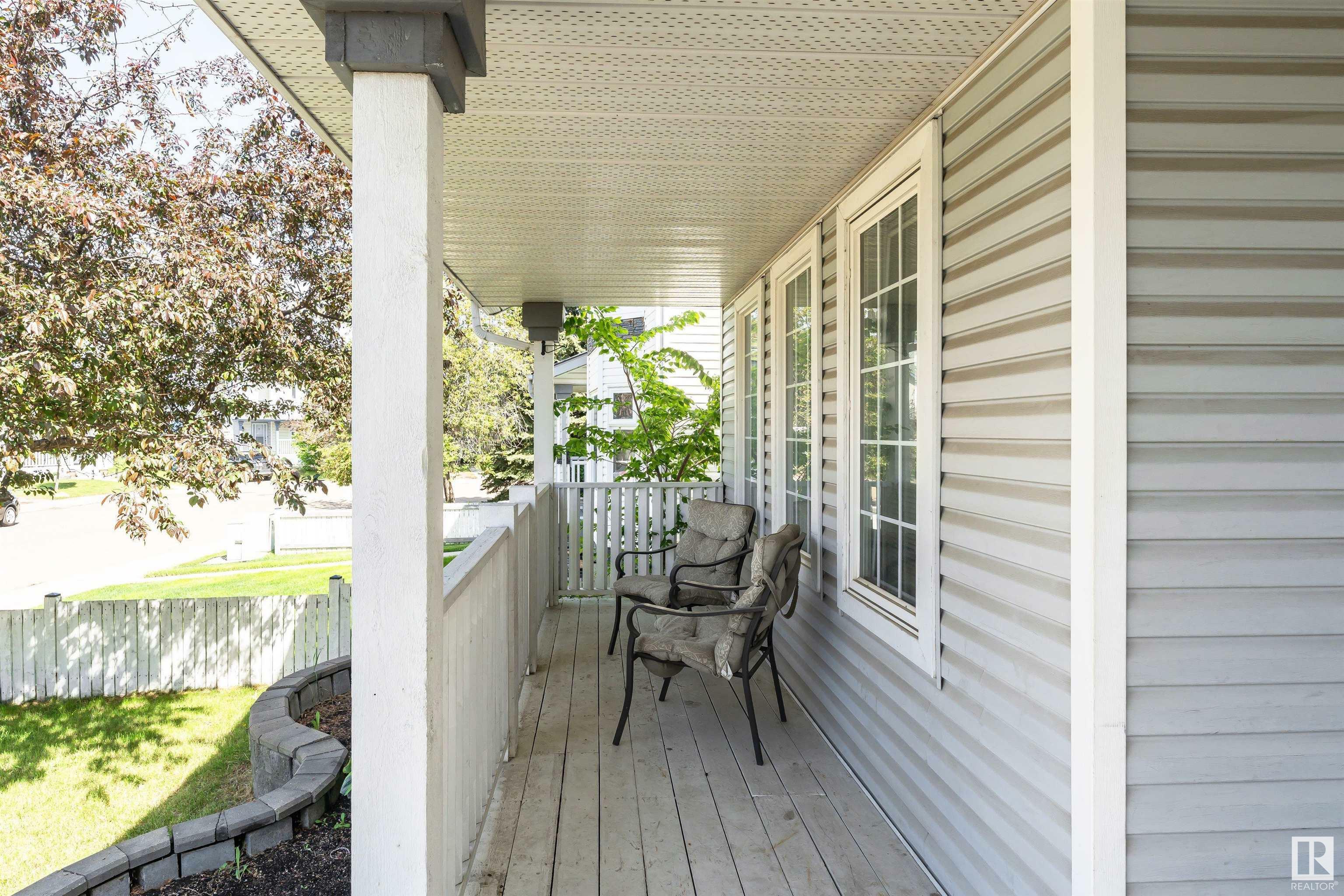 Property Photo: 1564 Jarvis Crescent NW AB T6L 6S3