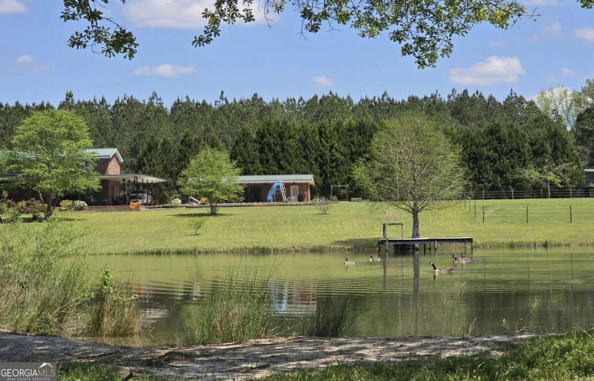 Property Photo:  947 Bellhouse Road  GA 31217 