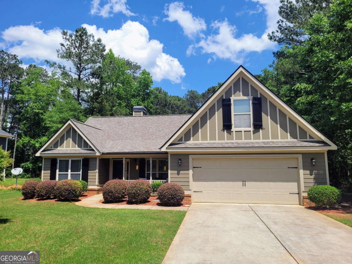 Property Photo: 135 Pine Creek Way GA 30683