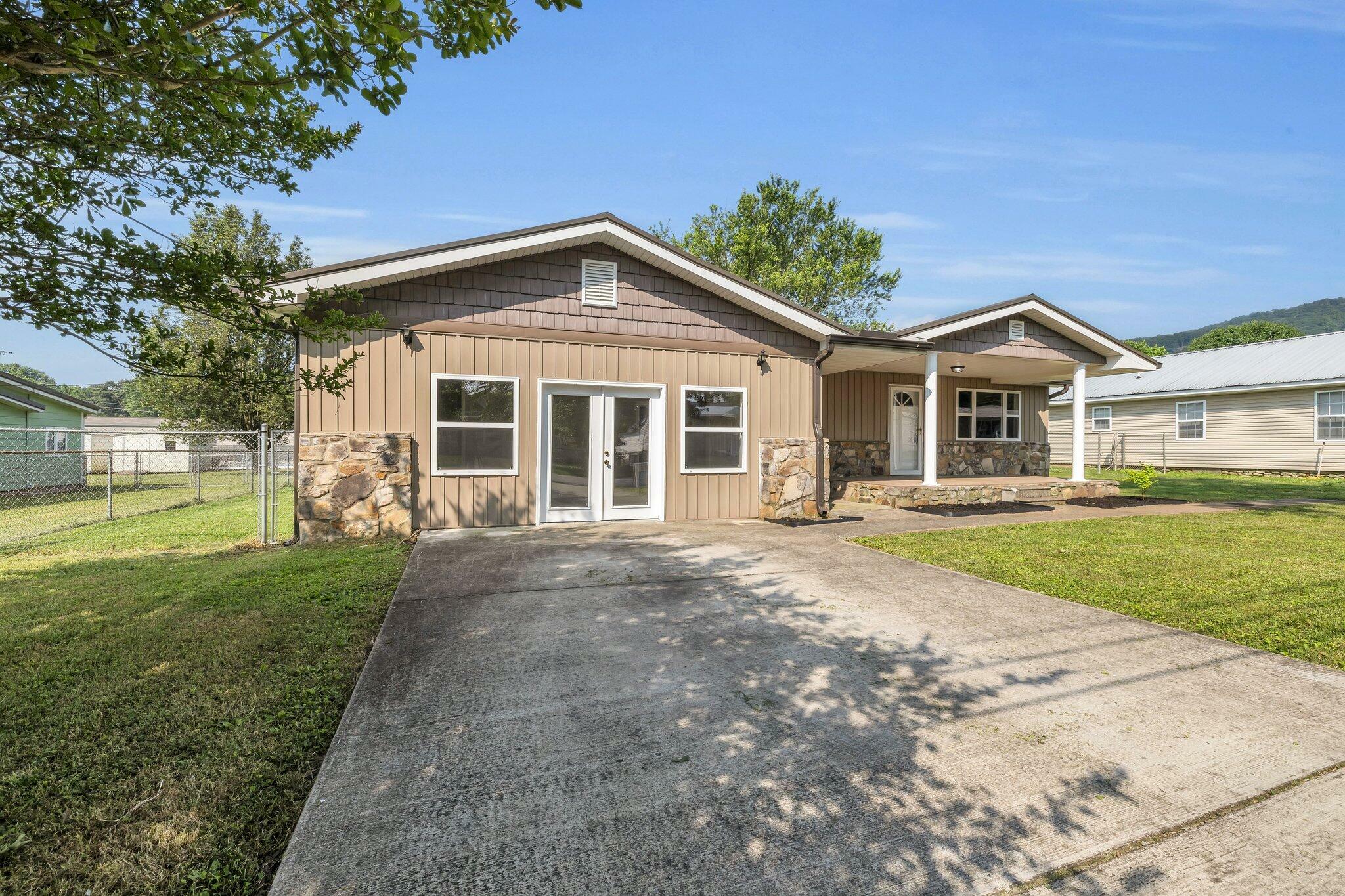 Property Photo: 132 Meadowview Lane TN 37379