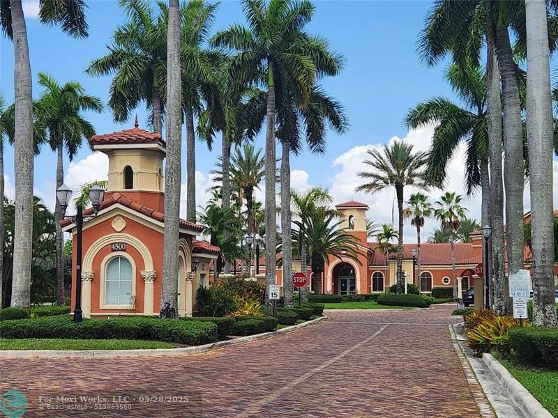 Property Photo: 4602 SW 160th Ave 532 FL 33027