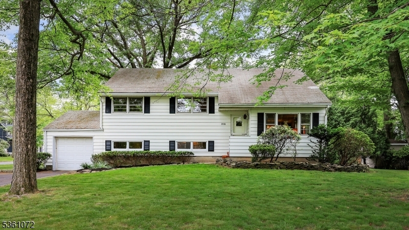 Property Photo: 1440 Boynton Ave NJ 07090