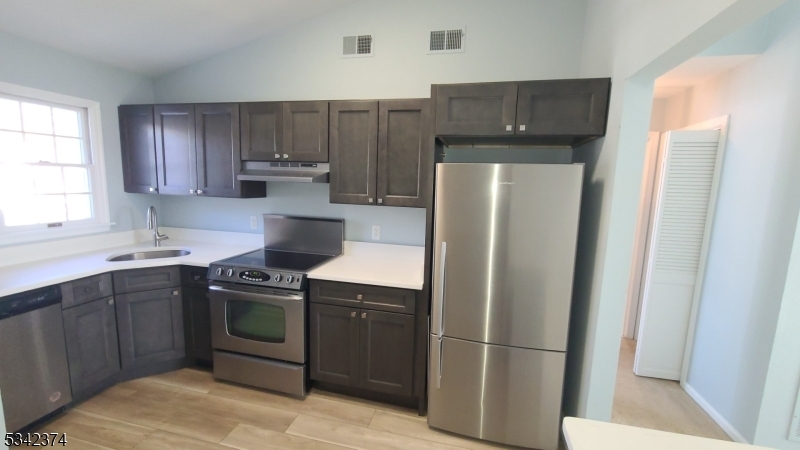 162 Alexandria Way Condo  Bernards Twp. NJ 07920 photo