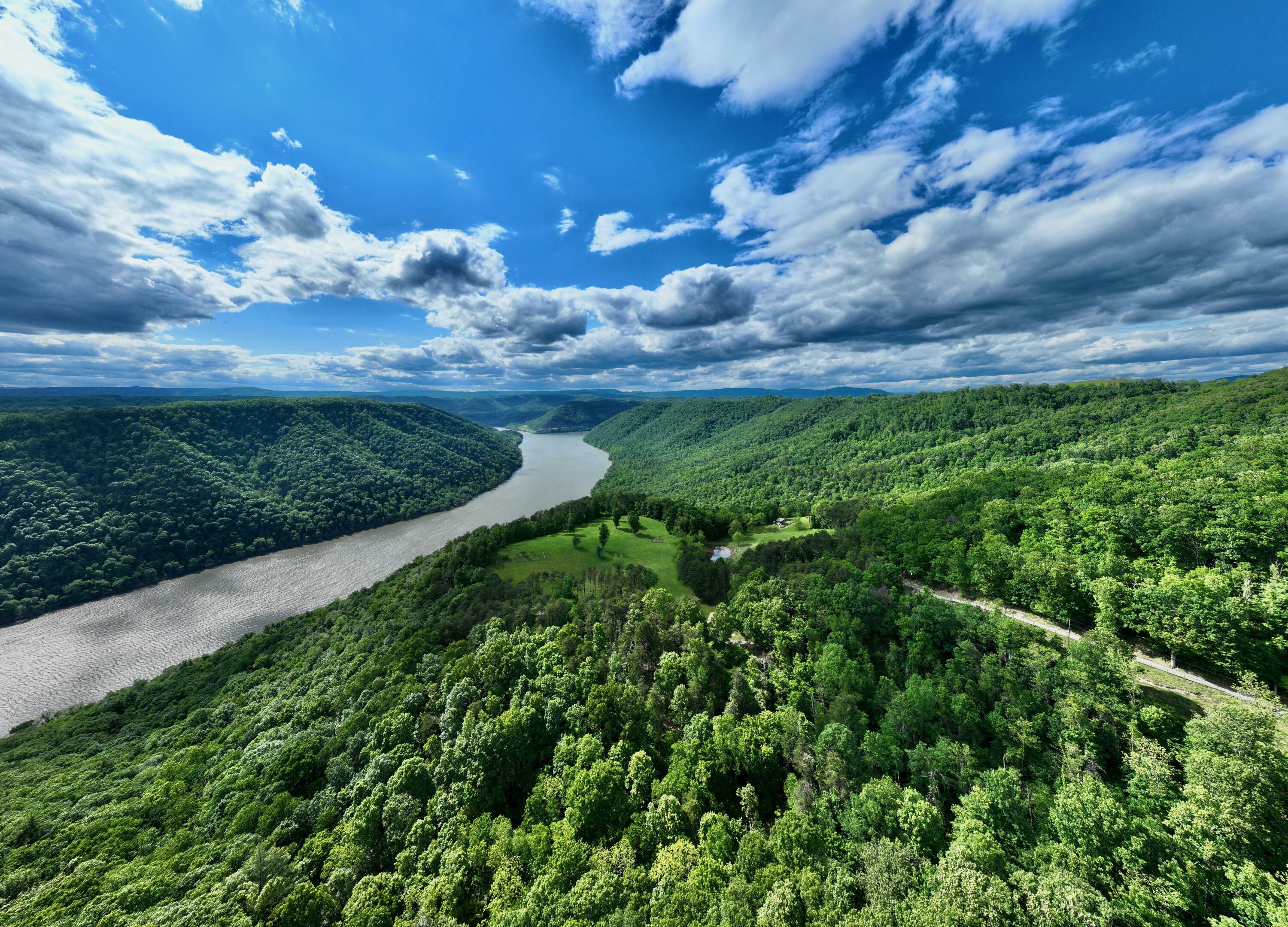 Property Photo: 1291 Bella Lakeview Trl WV 25951