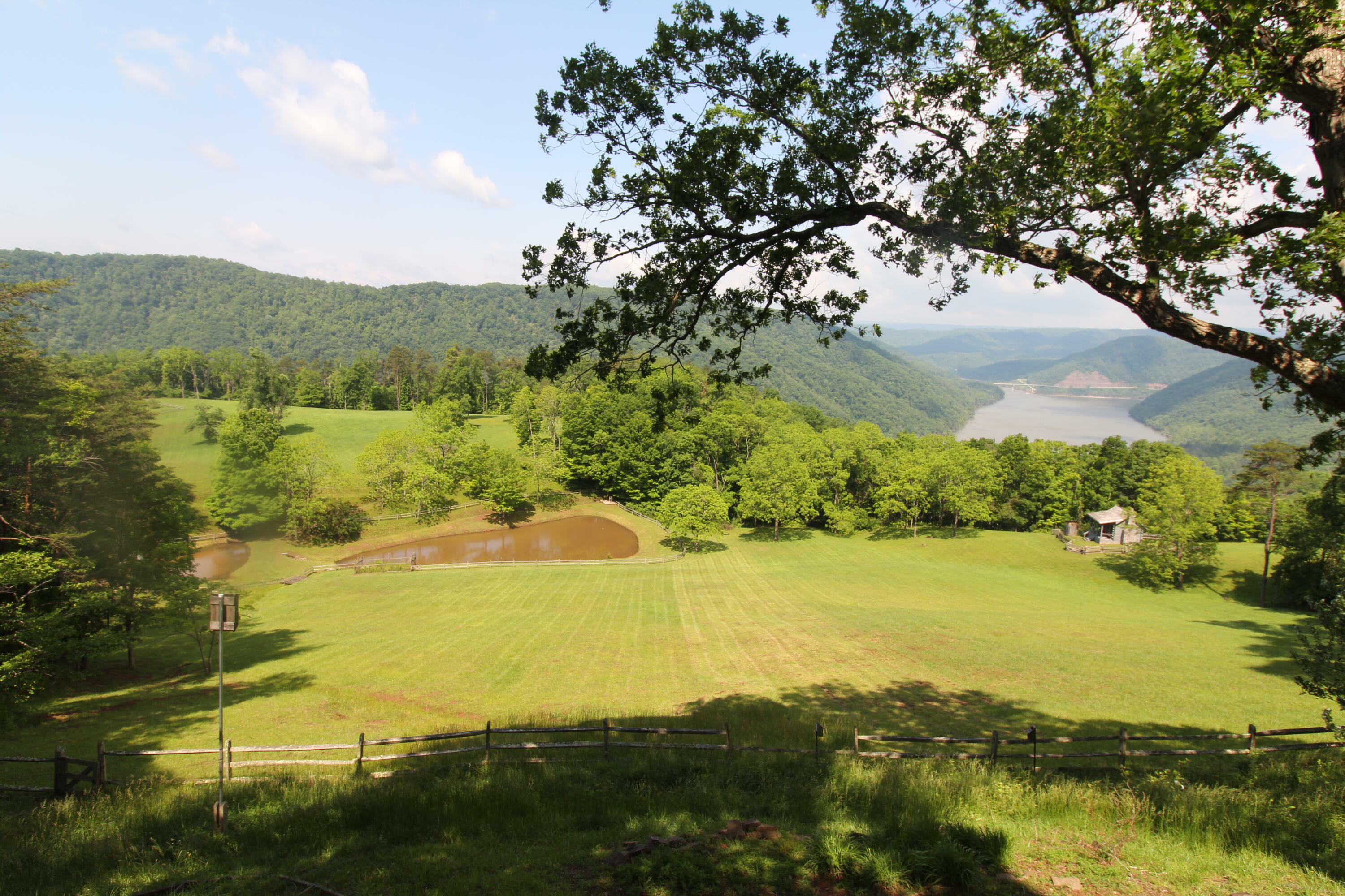 Property Photo:  1291 Bella Lakeview Trl  WV 25951 