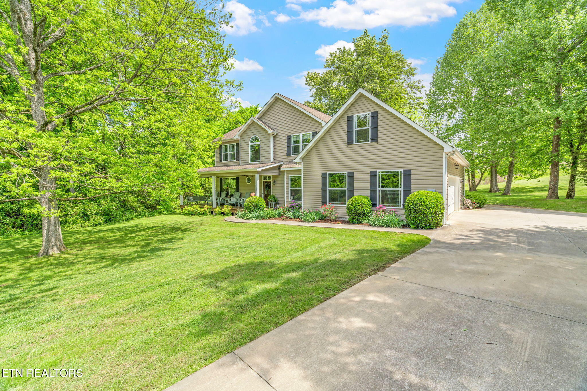 Property Photo: 1810 E John Sevier Hwy TN 37920