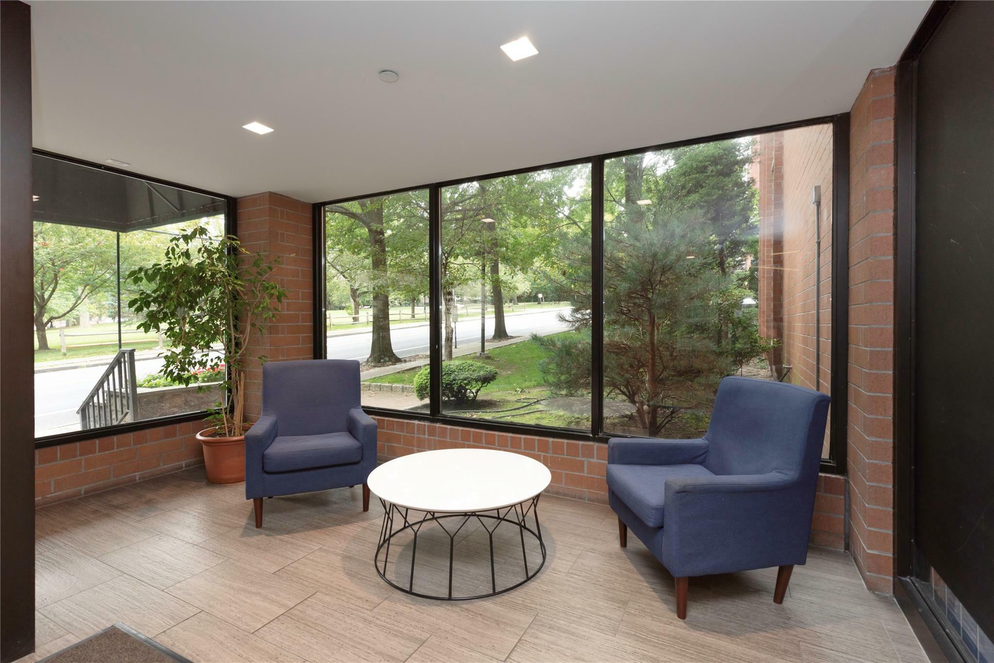 Property Photo: 21 Lake Street 6A NY 10603