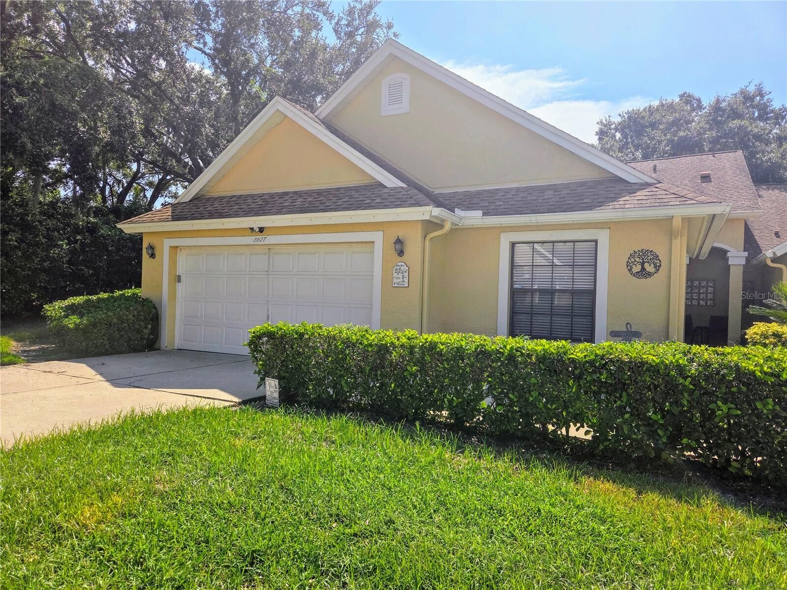 Property Photo: 3627 Muirfield Court 3627 FL 34655