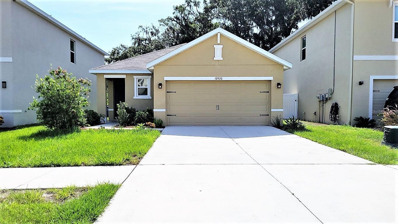 Property Photo: 10920 Carlton Fields Drive FL 33579