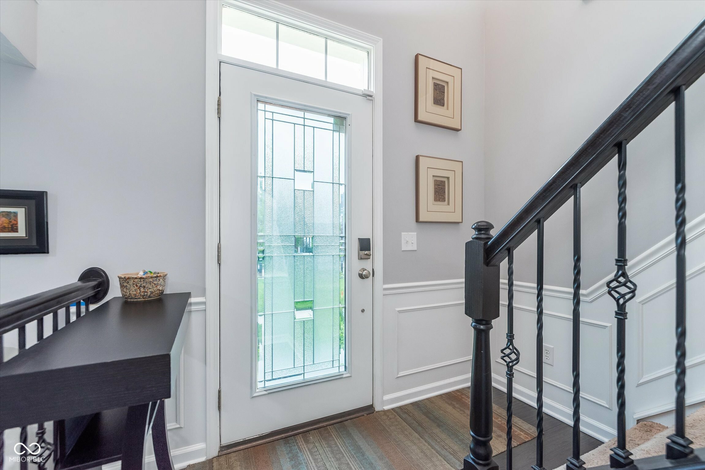 Property Photo: 2436 Gwinnett Street IN 46032