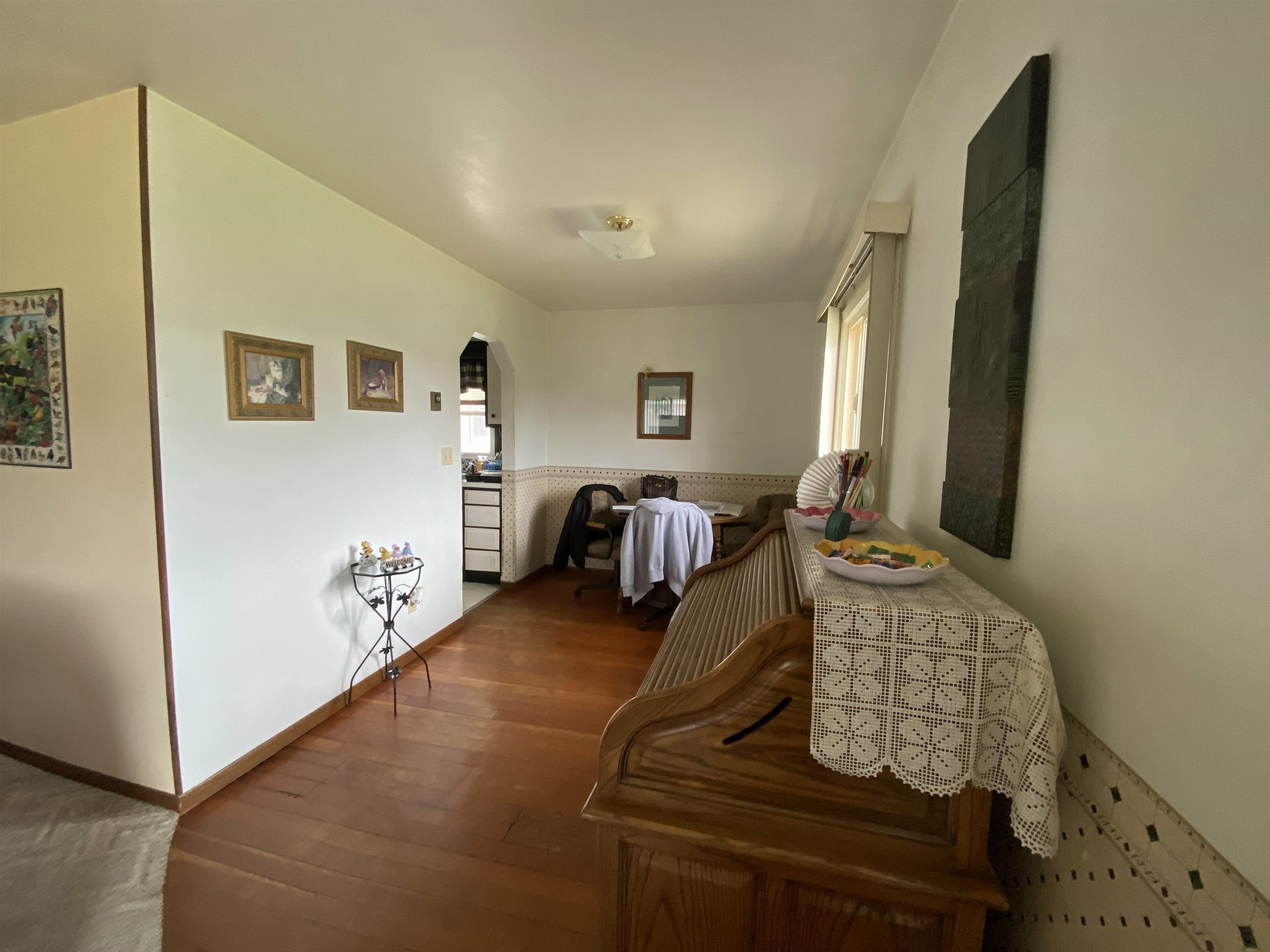 Property Photo:  406 5th Ave SW  ND 58785 