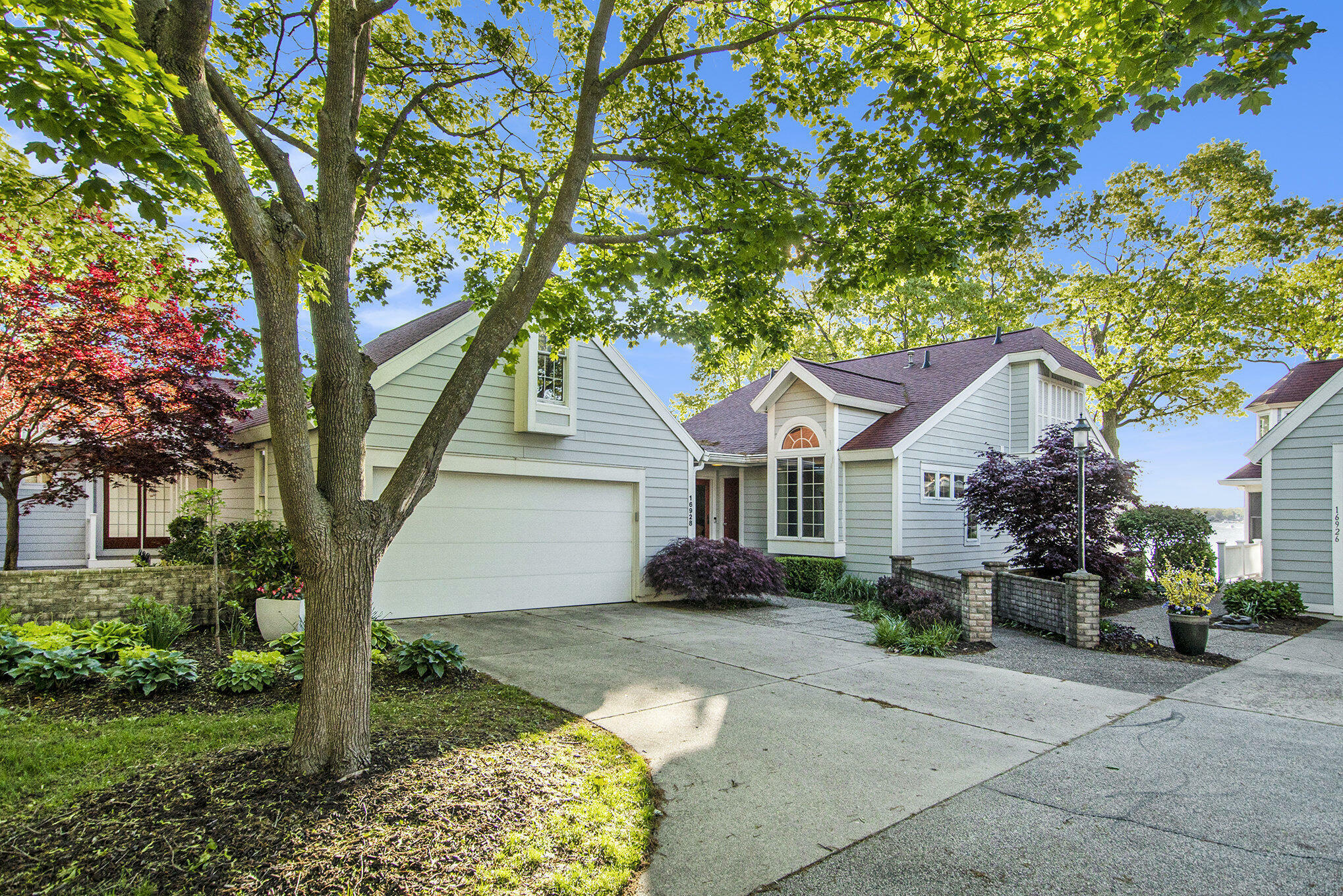 16928 Landing Drive  Spring Lake MI 49456 photo