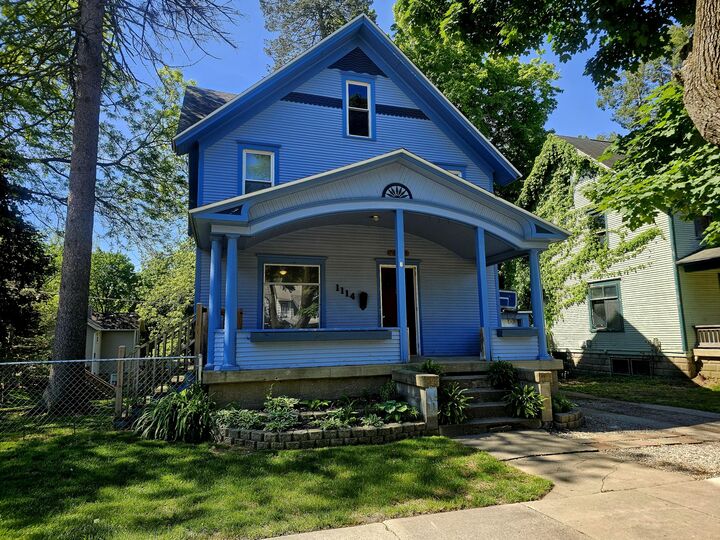 1114 E Michigan Avenue  Albion MI 49224 photo