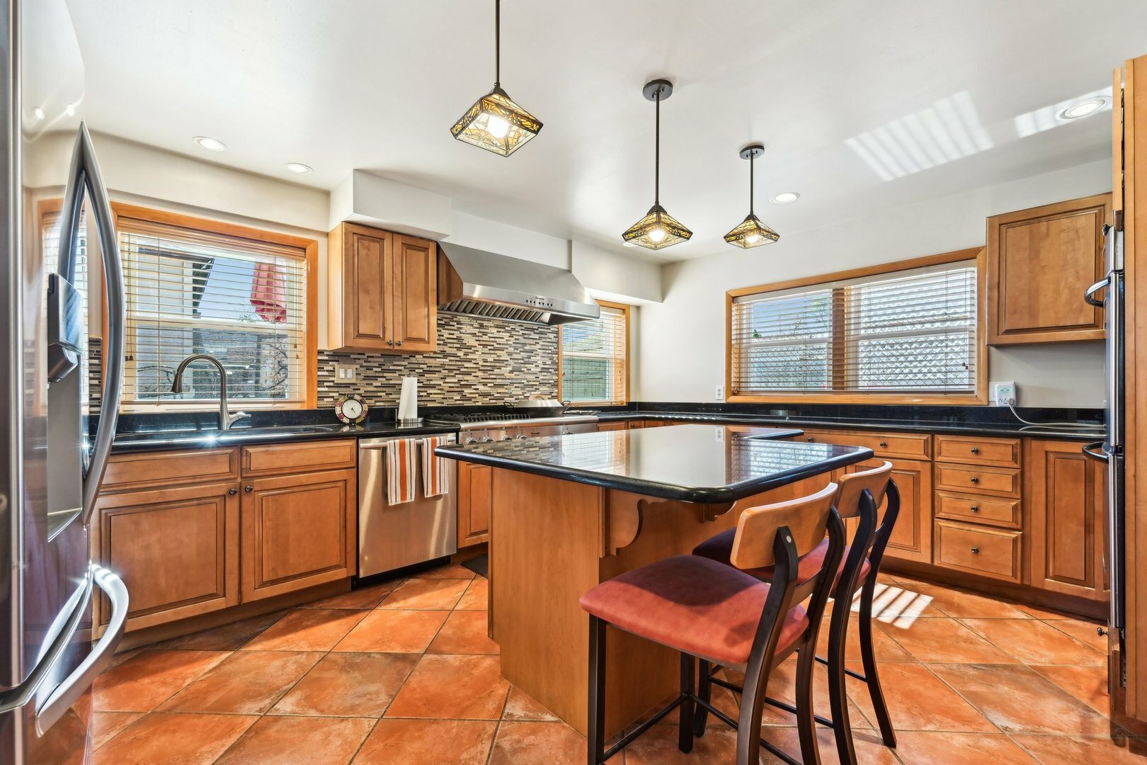 Property Photo:  8252 N Caldwell Avenue  IL 60714 