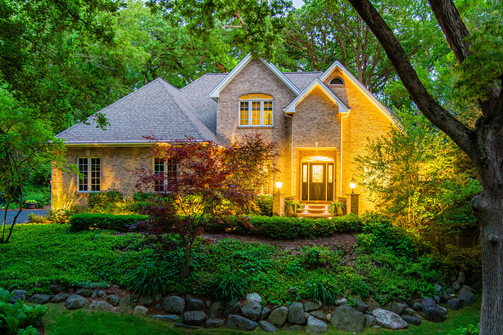 Property Photo: 41W877 Hunters Ridge IL 60175