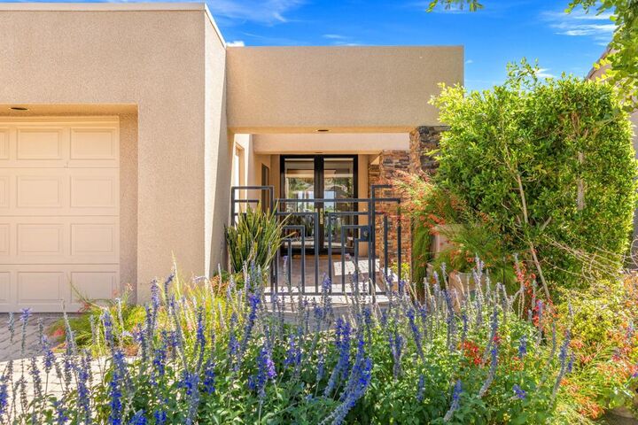 Property Photo:  73231 Mariposa Drive  CA 92260 