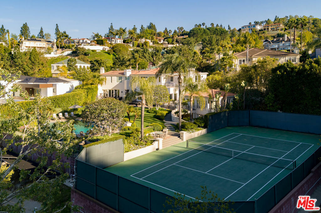 Property Photo: 14035 Aubrey Road CA 90210