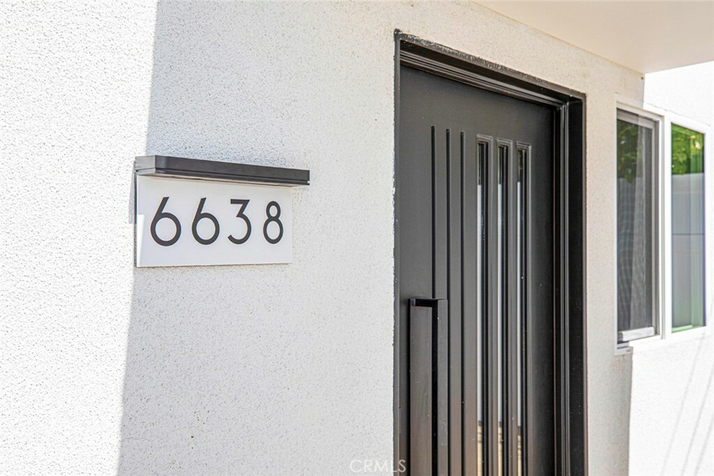 Property Photo:  6638 Lindley Avenue  CA 91335 