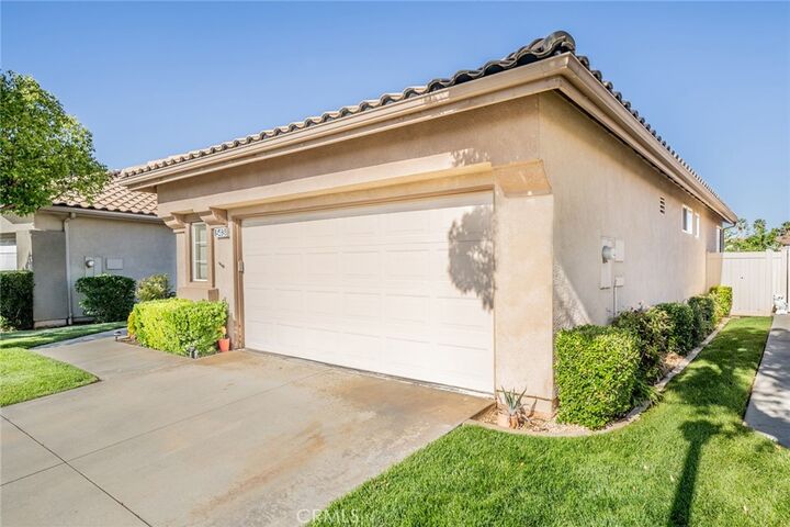 Property Photo:  543 Northwood Avenue  CA 92220 