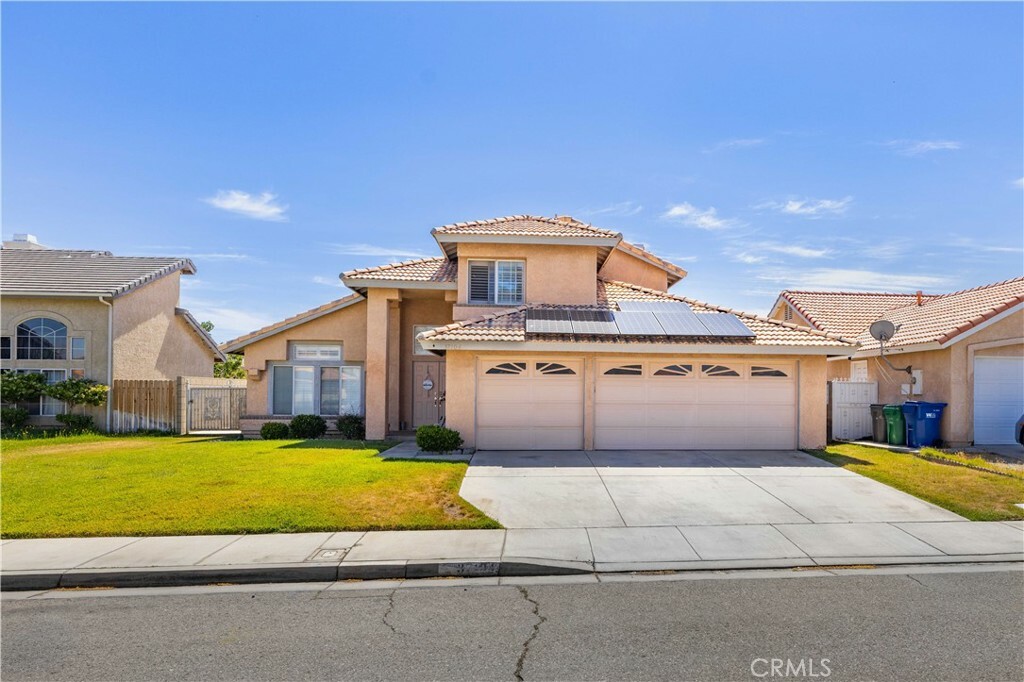 Property Photo:  37104 57th Street E  CA 93552 