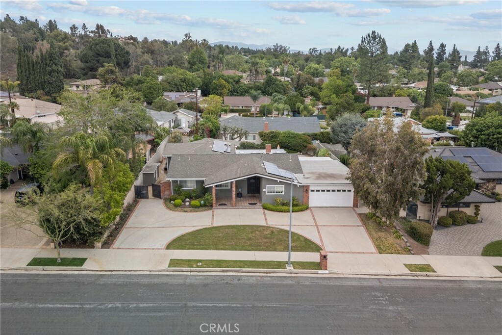 Property Photo: 11144 Viking Avenue CA 91326