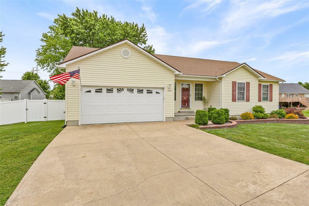 Property Photo: 1507 Fox Den MO 63640